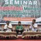 Direktur Komunikasi Danone Indonesia Arif Mujahidin menjadi pembicara pada seminar Rehabilitasi Mangrove Sumatera Utara. Foto bawah: Buya M. Azrul Tanjung, S.E., M.Si, Direktur Pusat Inkubasi Bisnis Syariah MUI (Majelis Ulama Indonesia) mengajak umat muslim peduli lingkungan sekitar dan para narasumber pada Seminar Rehabilitasi Mangrove untuk Kemandirian Umat. (Dok.)