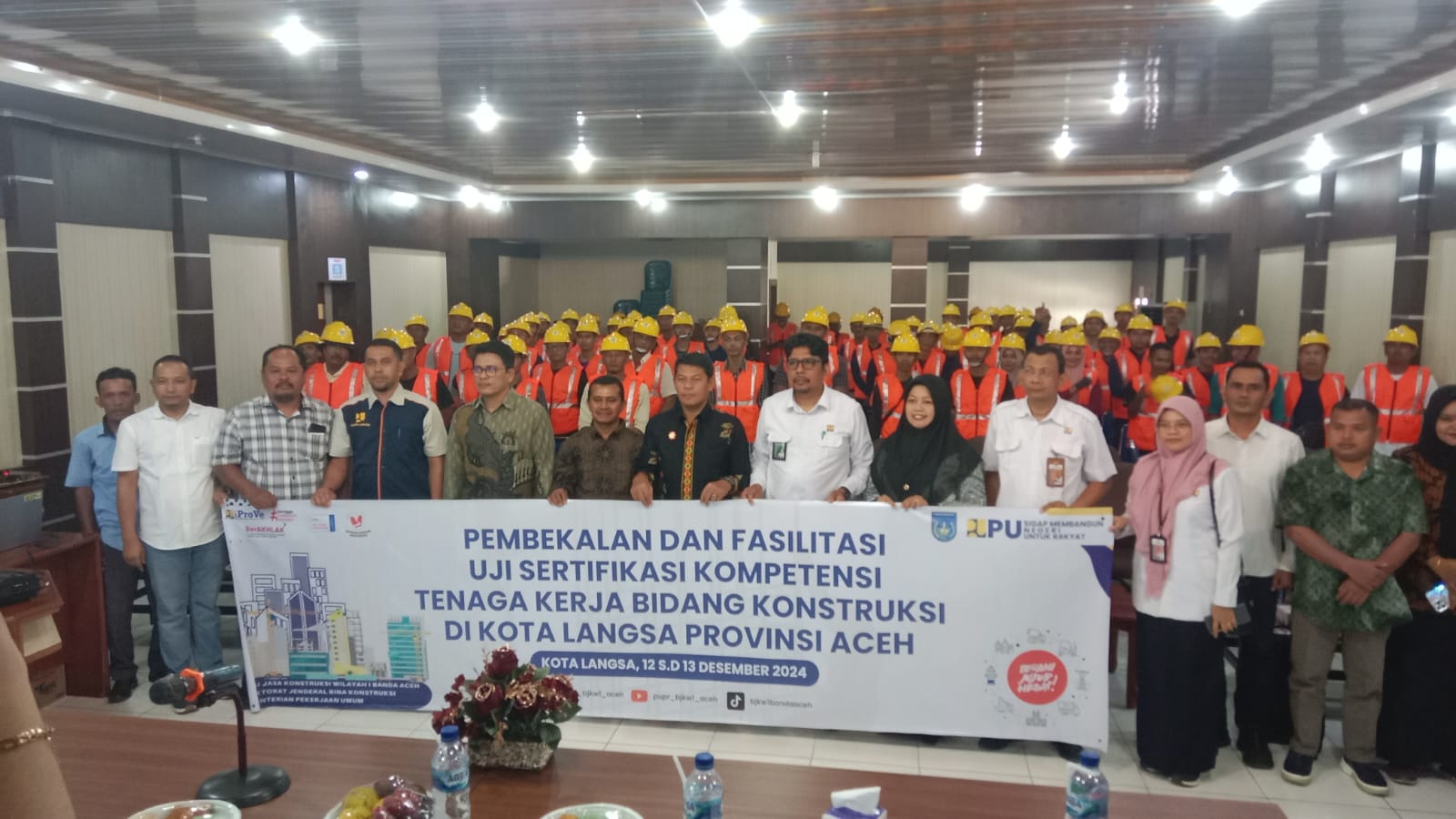 Ilham Pangestu Buka Pembekalan Dan Uji Sertifikasi Tenaga Kerja Konstruksi di Langsa