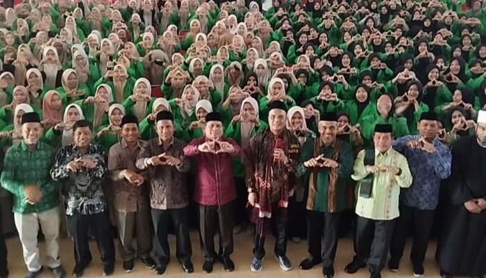Ketua Komisi VIII DPR RI Motivasi Mahasiswa UIN Syahada Padangsidimpuan