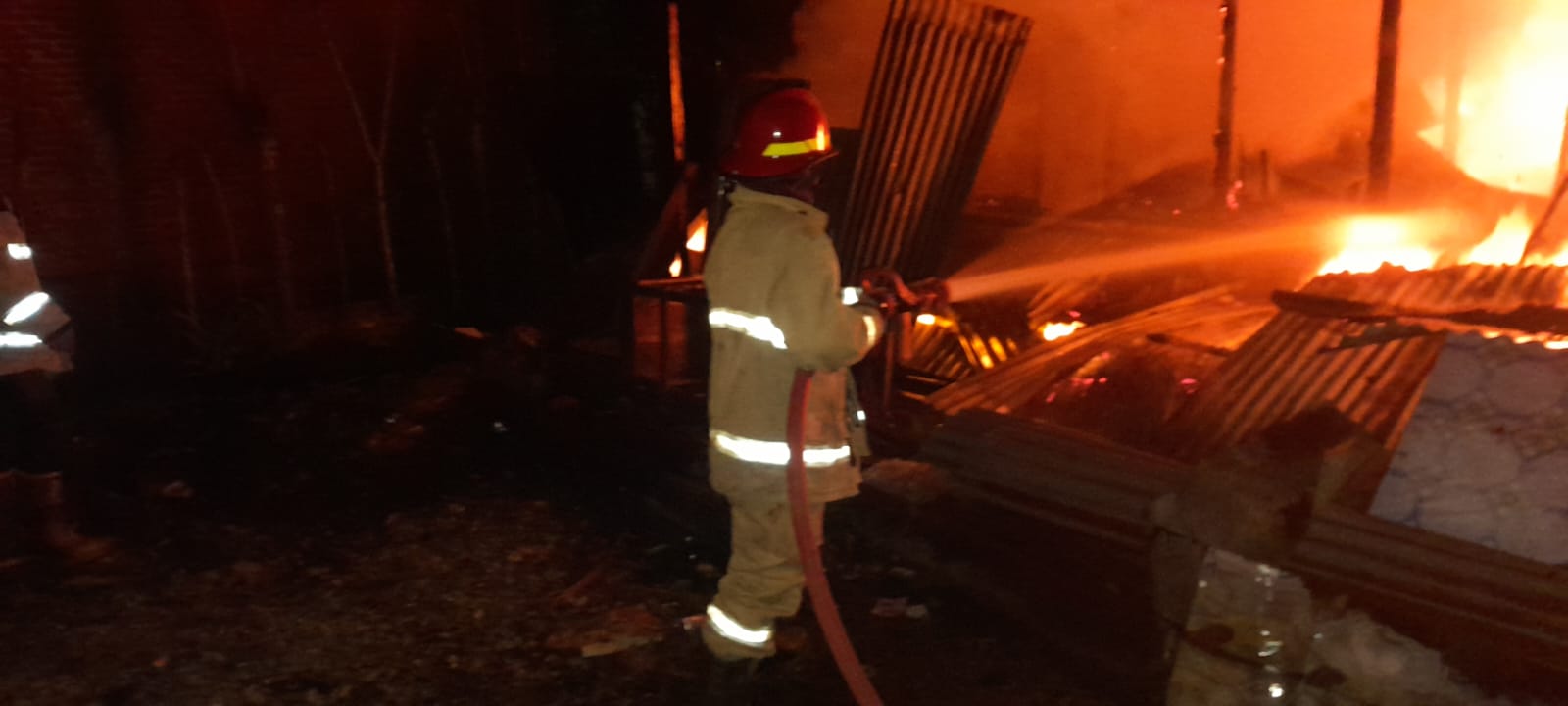 Rumah Warga Musnah Terbakar Di Indrapuri