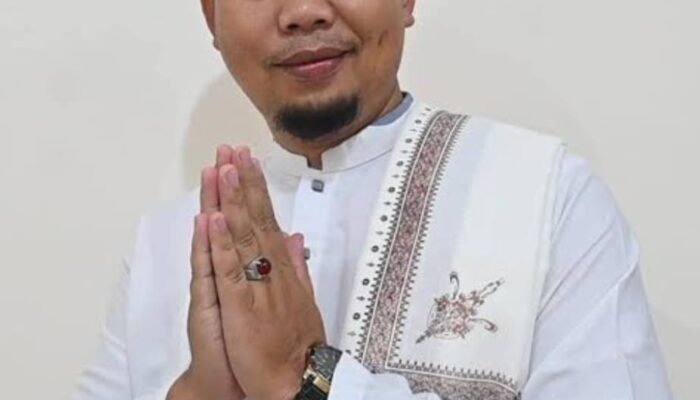 Mencukupkan Diri Dengan Yang Halal