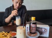 Kopi Gula Nipah di Lentera Cafe, Ada Rasa Gurih Disetiap Tetesannya