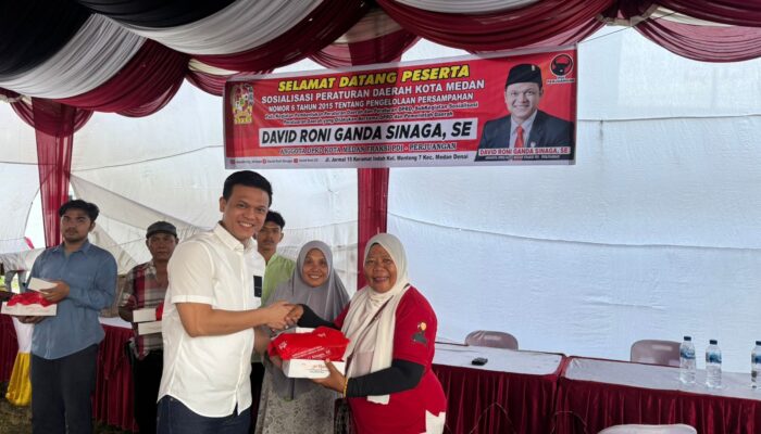 David Roni G Sinaga Minta Pemko Bina Masyarakat Kelola Persampahan