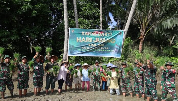 Distan Madina Bersama TNI Dan Polri Laksanakan Gerak Tanam