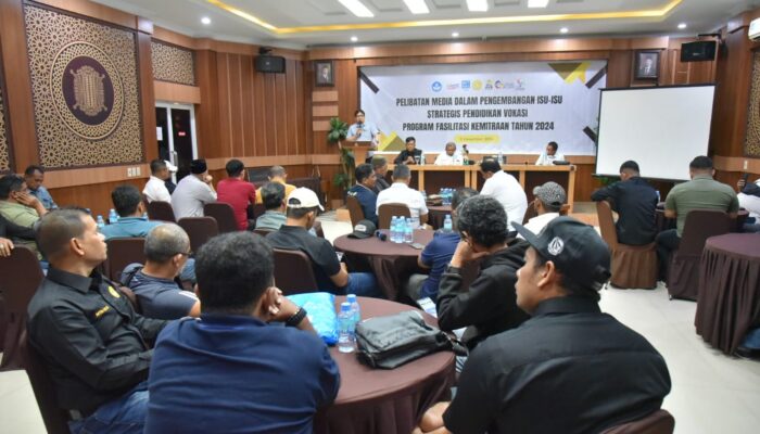 Media Mampu Bentuk Opini, Menginspirasi Dan Menciptakan Momentum