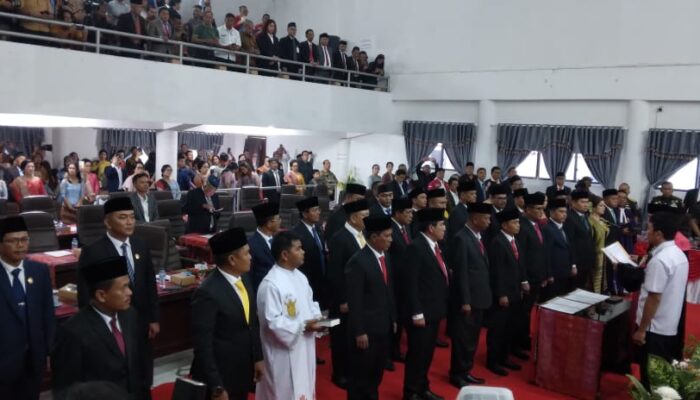 30 Anggota DPRD Toba Dilantik, 4 Diantaranya Perempuan
