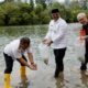 Dukung Pertambangan Berwawasan Lingkungan, Pj Gubenur Lepas Bibit Ikan Dan Tanam Pohon