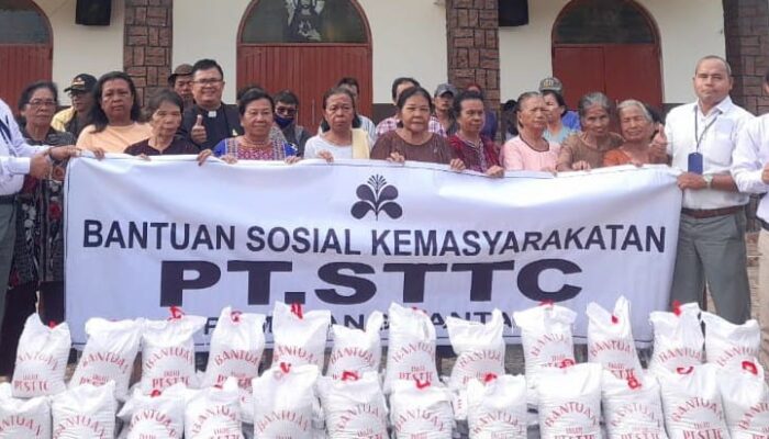 Jelang Natal, STTC P. Siantar Salurkan Bansos