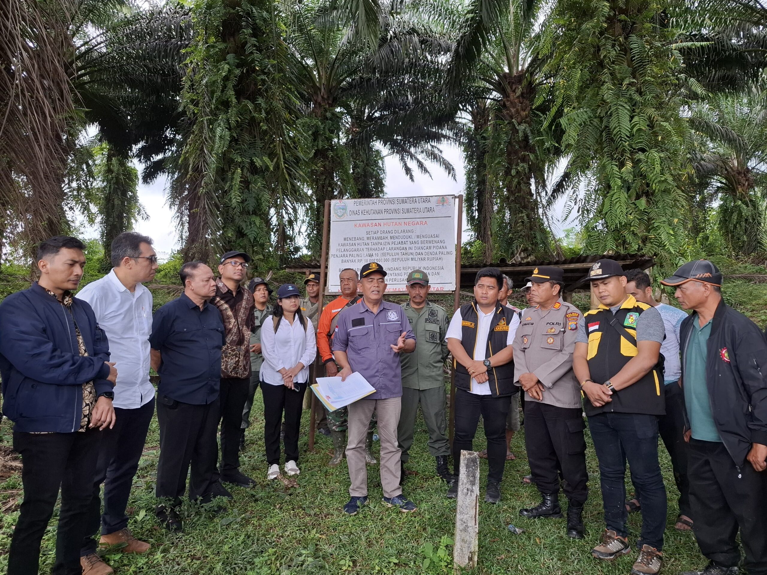 Panen Perdana Kebun Bah Birung Ulu PTPN IV Regional II Di Lahan Eks Hutan Berlangsung Lancar