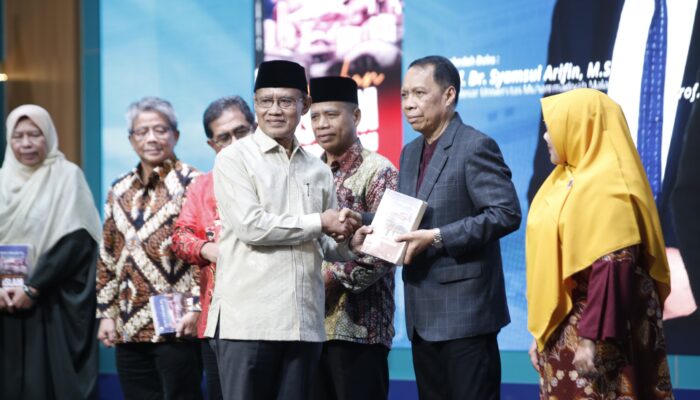 Bedah Buku Di UMSUHaedar Nashir: Perkuat Visi Islam Berkemajuan