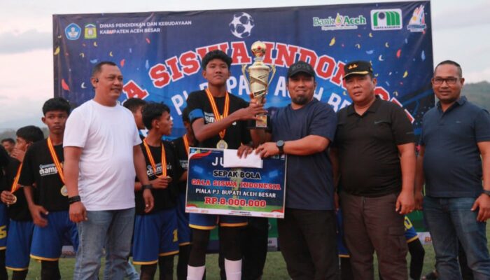 SMPN 1 Peukan Bada Kampiun Gala Siswa Piala Pj Bupati Aceh Besar