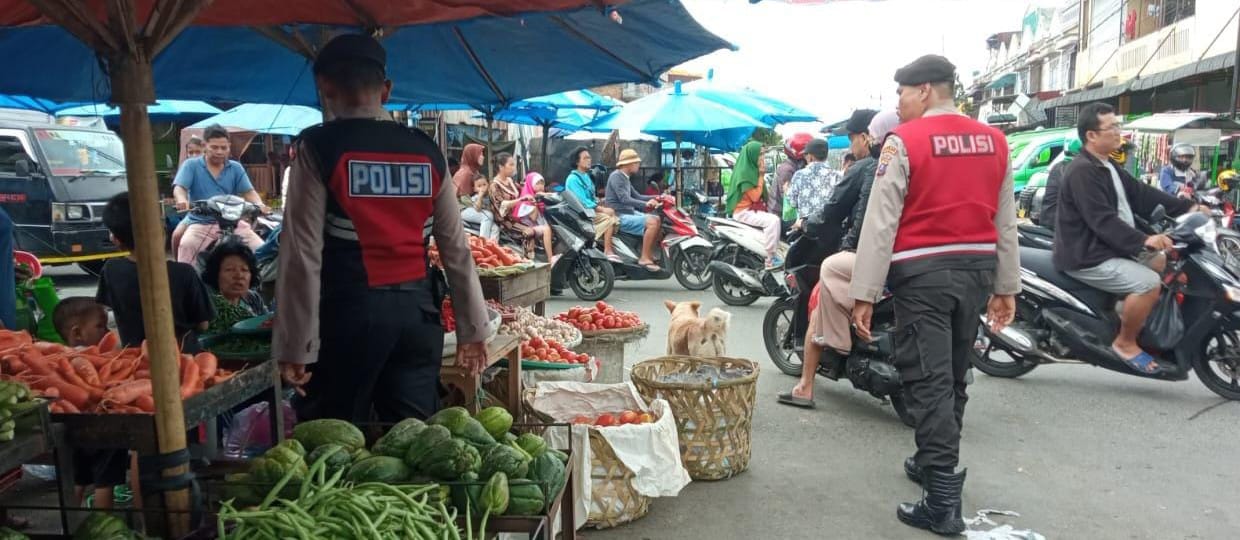 Polres P. Siantar Intensifkan Patroli Pasar Cegah Kriminalitas Saat Natal