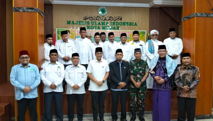 Pengurus MUI Kecamatan se Kota Medan Masa Khidmat 2024-2029 Dikukuhkan