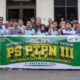 MEDAN (Waspada): PS PTPN III memberikan bantuan Sembako kepada masyarakat kurang mampu dalam rangkaian kegiatan bhakti sosial, Jumat (27/12) di Jl. Sei Batanghari No. 2 Medan. Waspada/ist