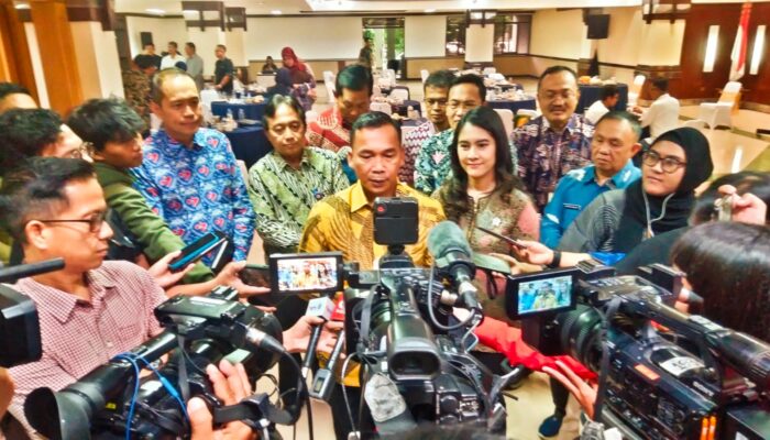 Menteri Wihaji Programkan Ngobrol Bersama Untuk Keluarga Berkualitas