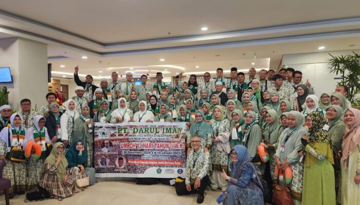 Umrah Liburan Akhir Tahun, Darul Iman Travel Berangkatkan 78 Jamaah