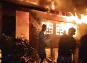 10 Rumah Ludes Terbakar Di Medan Belawan