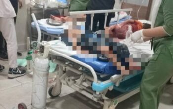 Ketiga korban penikaman sadis dirawat di salah satu rumah sakit di Medan, Senin (9/12). Waspada/Ist