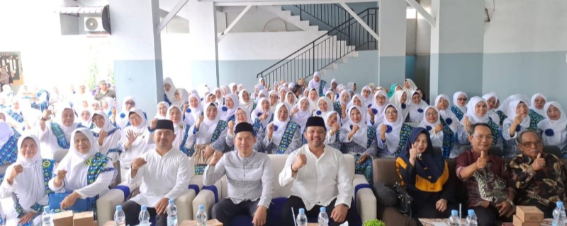 Festival Mars Dan Hymne BKMT Se-Kecamatan Medan Perjuangan Meriah