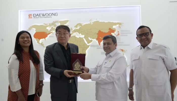 BPJPH Dorong Industri Farmasi Sertifikasi Halal Produknya