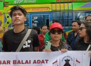 Tuntut Keselamatan, Puluhan Supir Medan-Berastagi dan Warga Demo Di Depan Kantor Gubernur