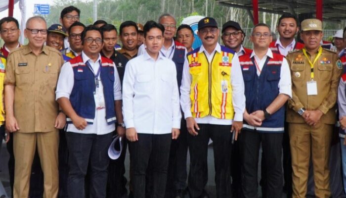 Wapres Gibran Pantau Nataru Di Gerbang Tol Tanjung Pura Langkat