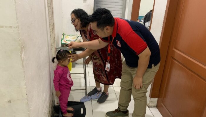 Alfamidi Salurkan 1.800 Telur, Dukung Program Penanggulangan Stunting Pemko Medan