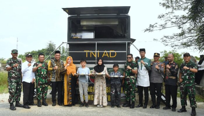Kodam I/BB Berikan Makanan Bergizi Kepada 250 Anak Panti Asuhan Dan Kaum Dhuafa Di Tanjungmorawa