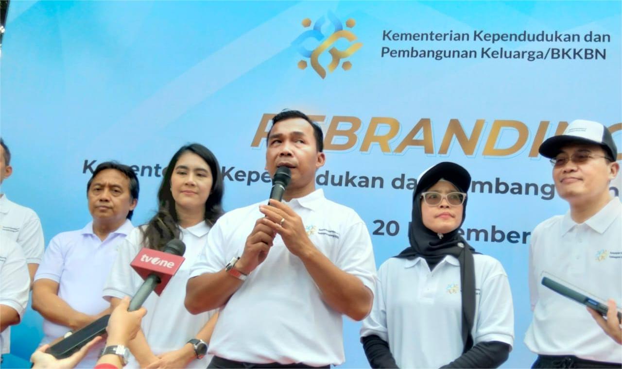 Mendukbangga/BKKBN Luncurkan Logo Baru "Flower, Bee, and Honey" Simbol Generasi Emas 2024
