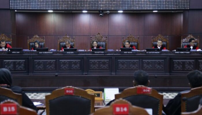 MK Hapus Ambang Batas Pengusulan Capres-Cawapres