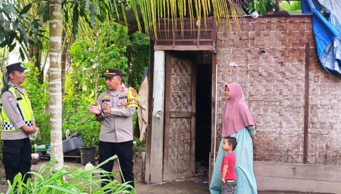 Butuh Perhatian Kita…