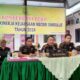 KAJARI Simeulue Yuriswandi (tengah) didampingi dari Kanan Kasi Pidsus, Ully Fadil, Suheri Wira Fernanda, dari kiri Erny dan Badrunsyah. Waspada/Rahmad
