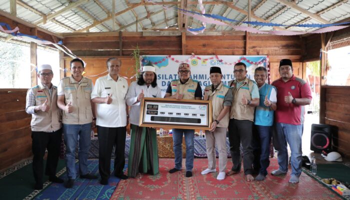 YBM PLN UID Sumut Salurkan Bantuan Ke Ponpes Tahfidz Qur’an Pakpak Bharat