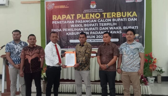 KPU Palas Tetapkan Bupati Dan Wabup Terpilih