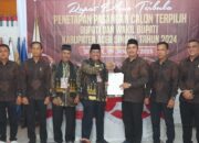 Pleno KIP Aceh Singkil Tetapkan Safriadi-Hamzah Paslon Bupati Terpilih