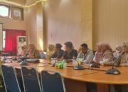 Ratusan Honorer Nakes Geruduk Kantor DPRK Aceh Selatan Protes Hasil Seleksi PPPK