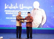 Kuliah Umum Di UMSU, Prof. Din Syamsuddin: “Wasatiyyat Islam Cegah Ekstrimisme ”