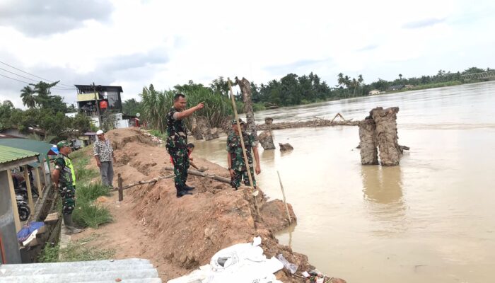 Dandim Aceh Tamiang Tinjau Langsung Kondisi Tanggul Seruway