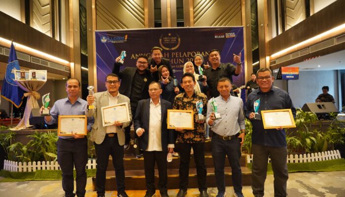 UMSU Juara Umum Anugerah Pelaporan SPMI LLDikti Sumut