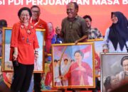 Di Acara Bimtek, Seniman Lukis Beri Kejutan HUT Ke 78 Pada Mega