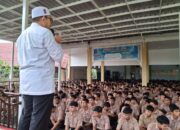 Alumni Timur Tengah Isi Tausyiah Jumatan Di SMA Negeri 9 Banda Aceh