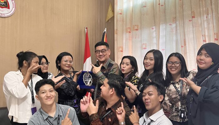 Menggelar Podcast Dan Kunjungan Diplomatik Bersama Konsulat Kehormatan Timor Leste