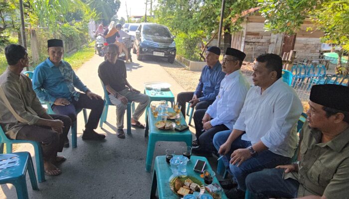 Pj Bupati Bersama DPRK Bireuen Melayat Korban Lakalantas