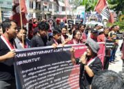 Petani Dan Mahasiswa Taput Unjuk Rasa Minta TPL Ditutup