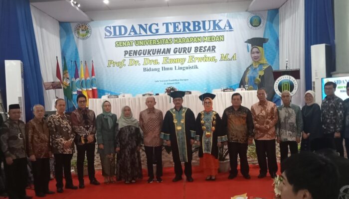 Prof Dr.Dra.Hj.Emmy Erwina, M.A. Guru Besar Pertama UnHar