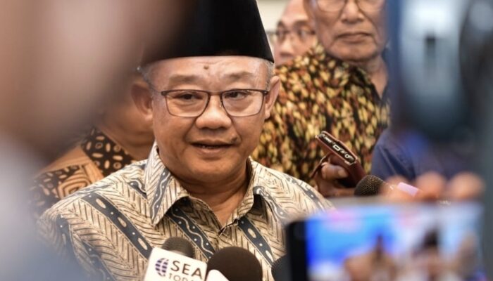 Anggaran 2025 Rp33,5 Triliun, Kemendikdasmen Prioritaskan Karakter dan Wajib Belajar 13 Tahun