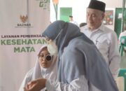 Rumah Sehat Baznas Sumut Periksa Kesehatan Mata Santri Ponpes Darul Hikmah