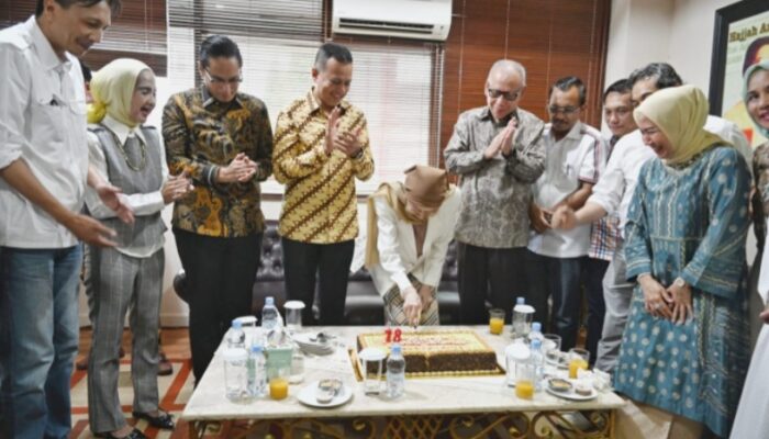 HUT Ke 78 Harian Waspada, Optimis Hadir Hingga Seribu Tahun 