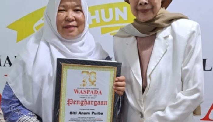 Siti Anum Purba Kembali Raih Wartawan Terproduktif Harian Waspada
