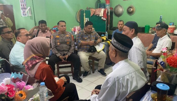 Siswa SD Dihukum Duduk Di Lantai, Polisi Bantu Mediasi Wali Murid-Wali Kelas